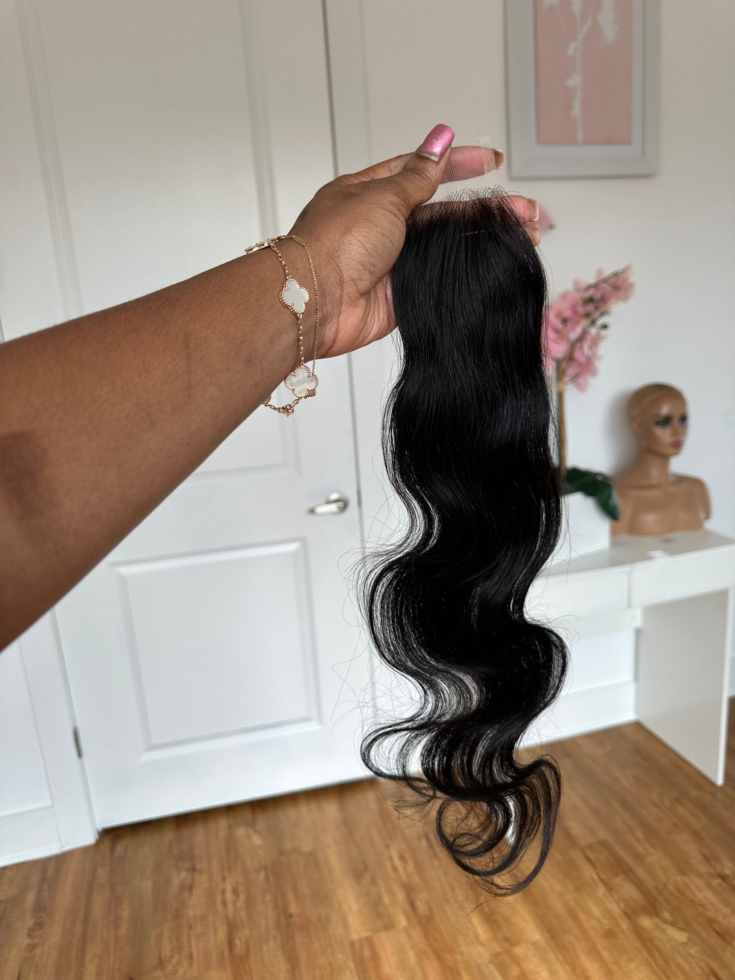 2x6 “Kim k” closure (Cambodian natural wave)
